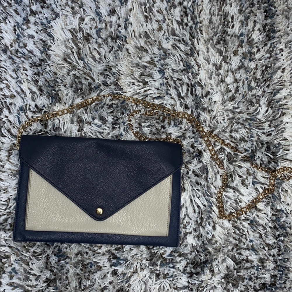 💜 Navy and beige crossbody bag